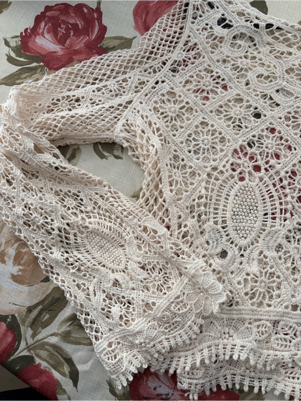 Boho Crochet Lace Women's Top in Cream